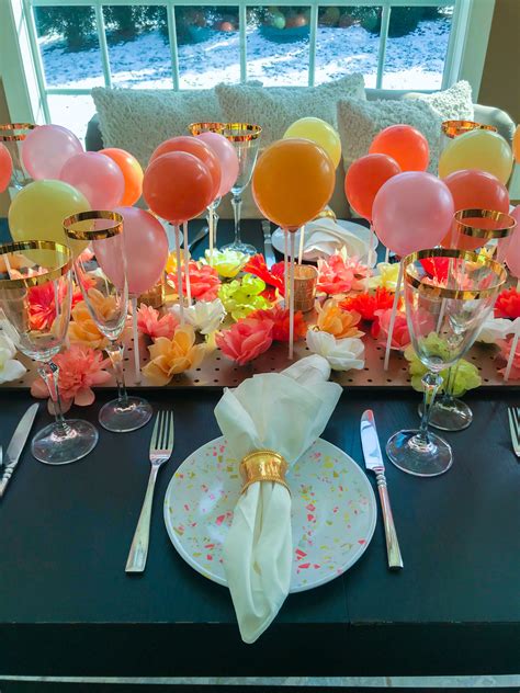 balloon centerpieces diy|simple balloon centerpiece ideas.